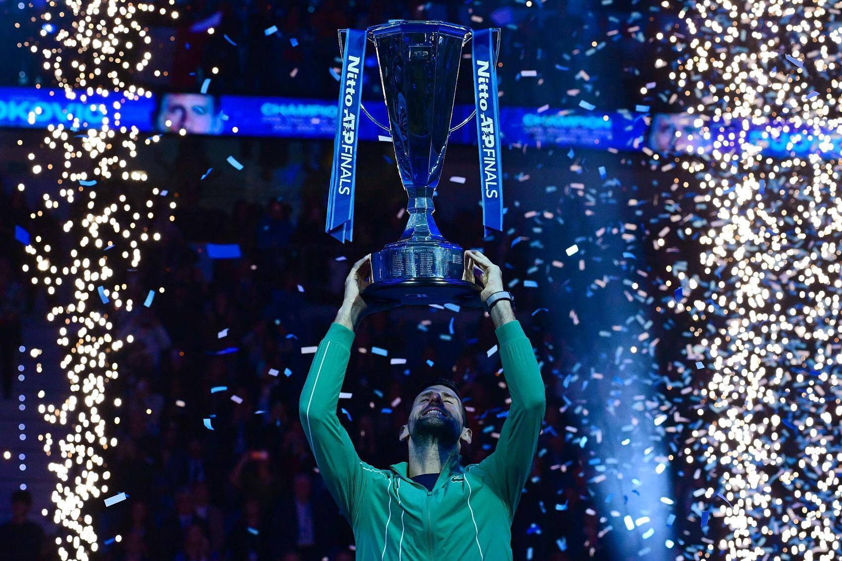 澳洲体育168-【ATP年终总决赛】小德胜辛纳七夺冠，超越费德勒独享历史第一