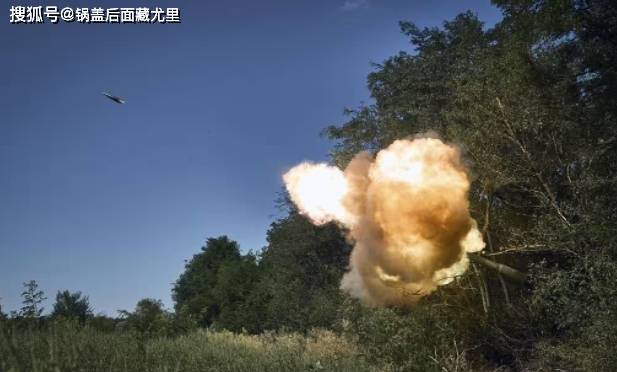 战争机器启动！德国国防部购买巨量炮弹，全力支援乌克兰